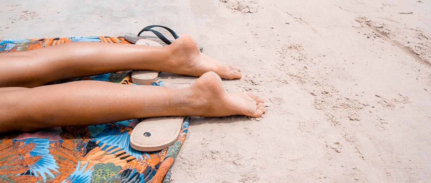When should you worry about swollen legs?