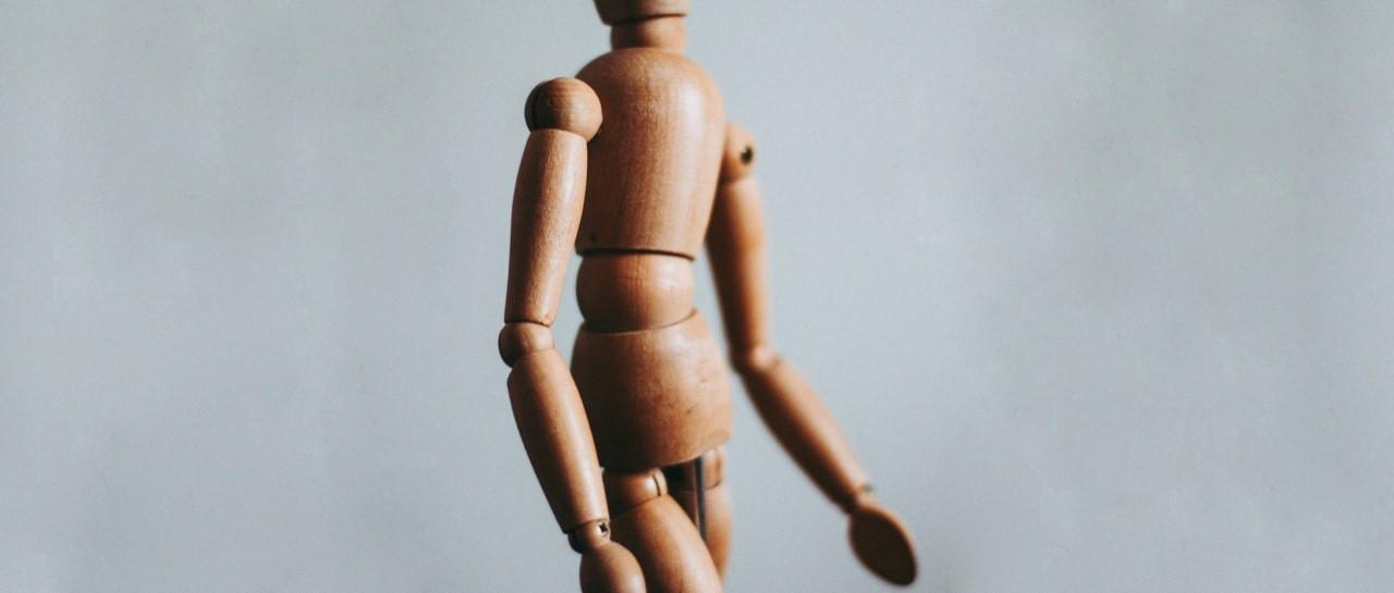 Poor social life linked to bone loss in postmenopausal women