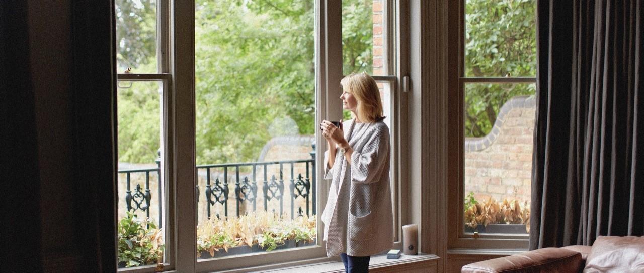 Does the menopause differ for women living with HIV?